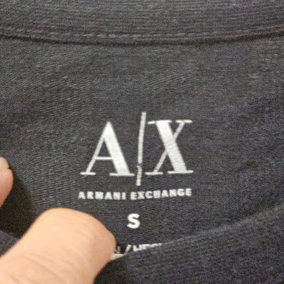 Armani Exchange black men's stretch  Long sleeve t small with zipper - Picture 7 of 7